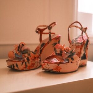 Rare Vintage Costume Heels, Hawaiian Pink